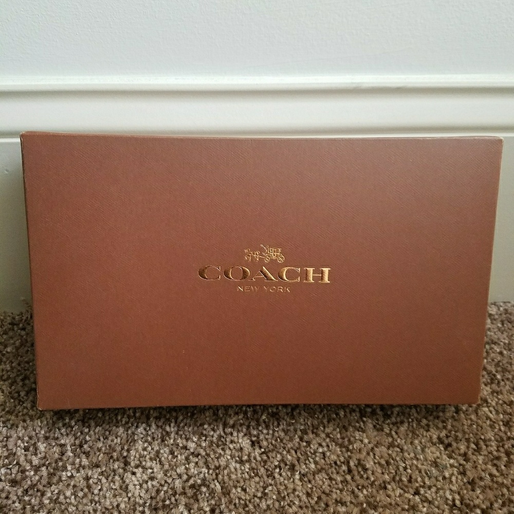 COPY - Coach Wristlet - Picture 5 of 5